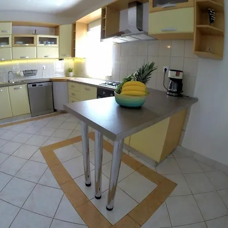 House In With Sea View, Terrace, Air Conditioning, Wi-fi Vakantiehuis *