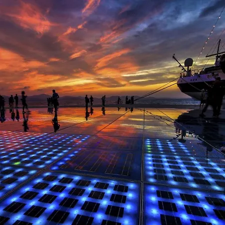 House In With Sea View, Terrace, Air Conditioning, Wi-fi * Ljubač