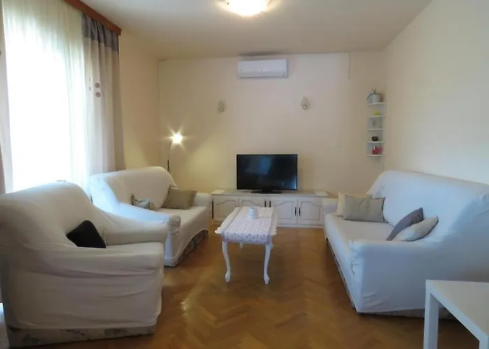 Дом отдыха House In With Sea View, Terrace, Air Conditioning, Wi-fi *