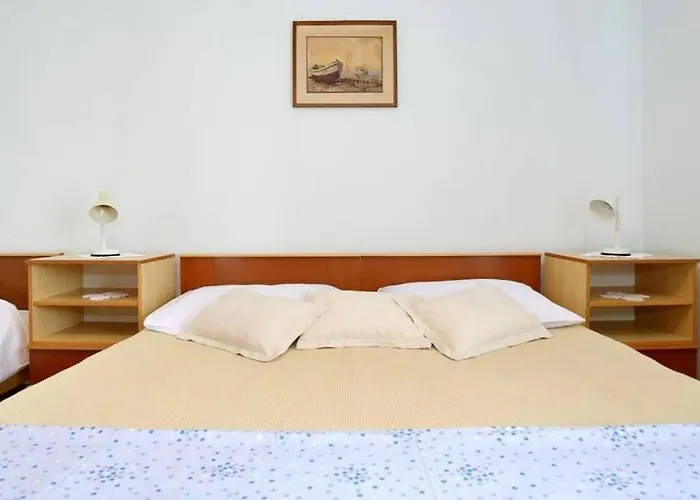 House In With Sea View, Terrace, Air Conditioning, Wi-fi Σπίτι διακοπών Ljubač